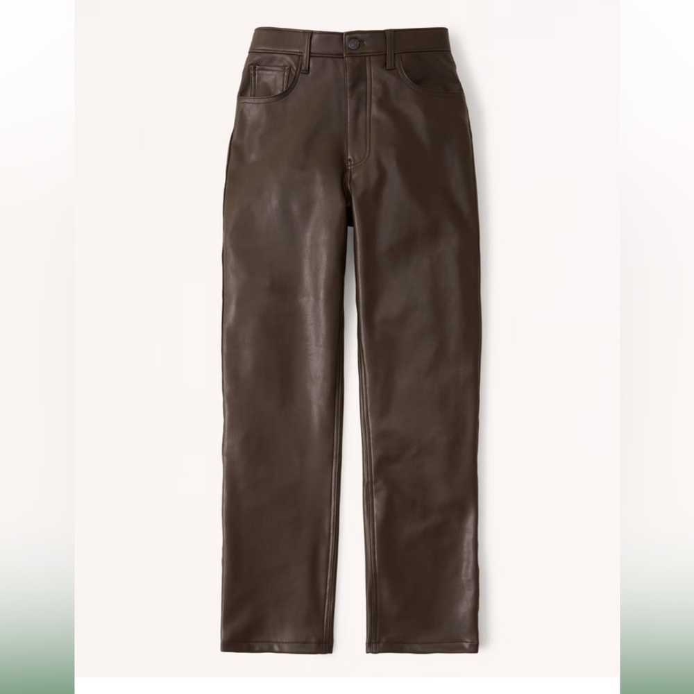 NWT- Abercrombie & Fitch 90s Striaght Ultra High Rise. Size 27 SHORT